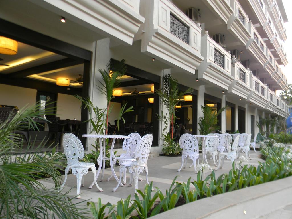 Resort De Crossroads Calangute Exterior foto