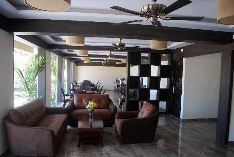 Resort De Crossroads Calangute Exterior foto